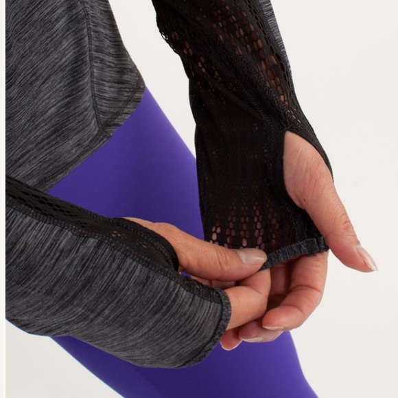 Like New! Lululemon Sun Runner Long Sleeve (8/10) - Picture 7 of 15